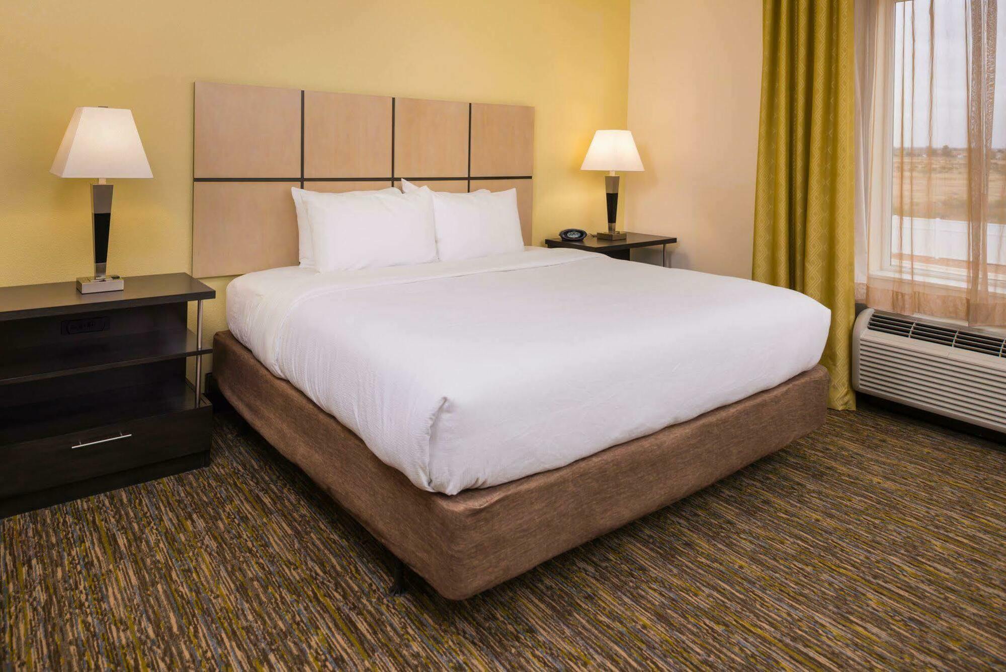 แคนเดิลวู้ด สวีท คาร์ลสแบด Hotel คาร์ลส์แบด ภายนอก รูปภาพ